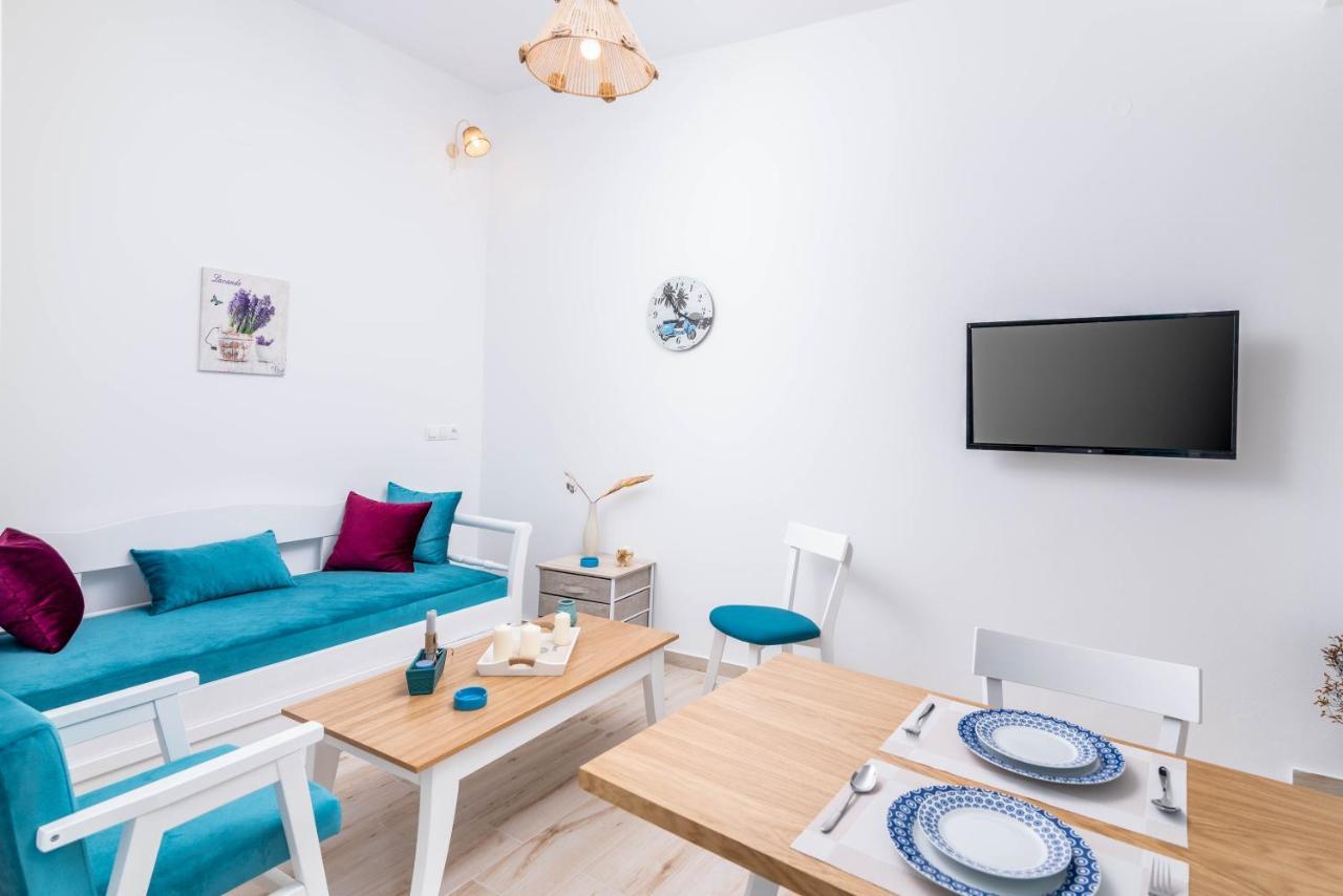 Efkosmias Apartments ピツイディア エクステリア 写真